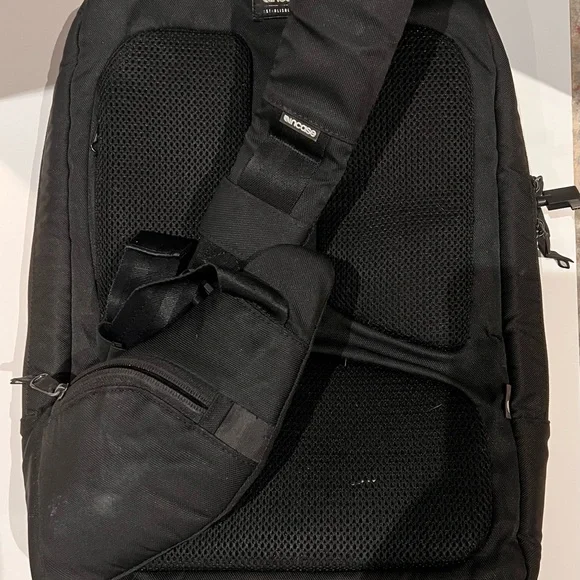 Incase Backpack for computer etc - Picture 2 of 2